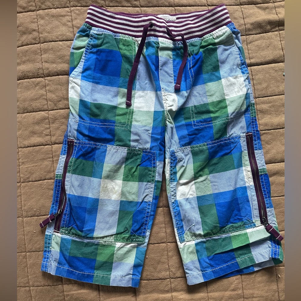 Mini Boden Plaid cargo style shorts size 10 Y